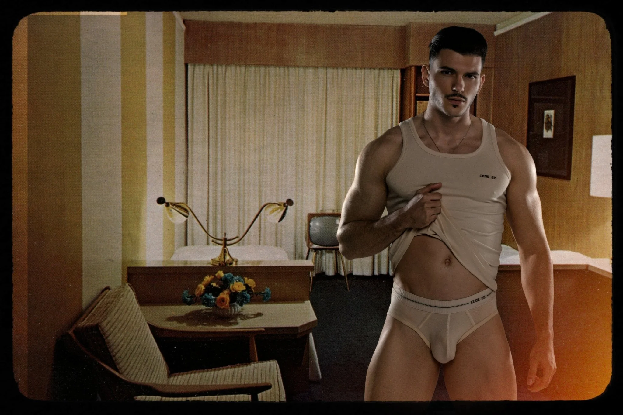 Code 22 Second Skin Trunk - Image 6
