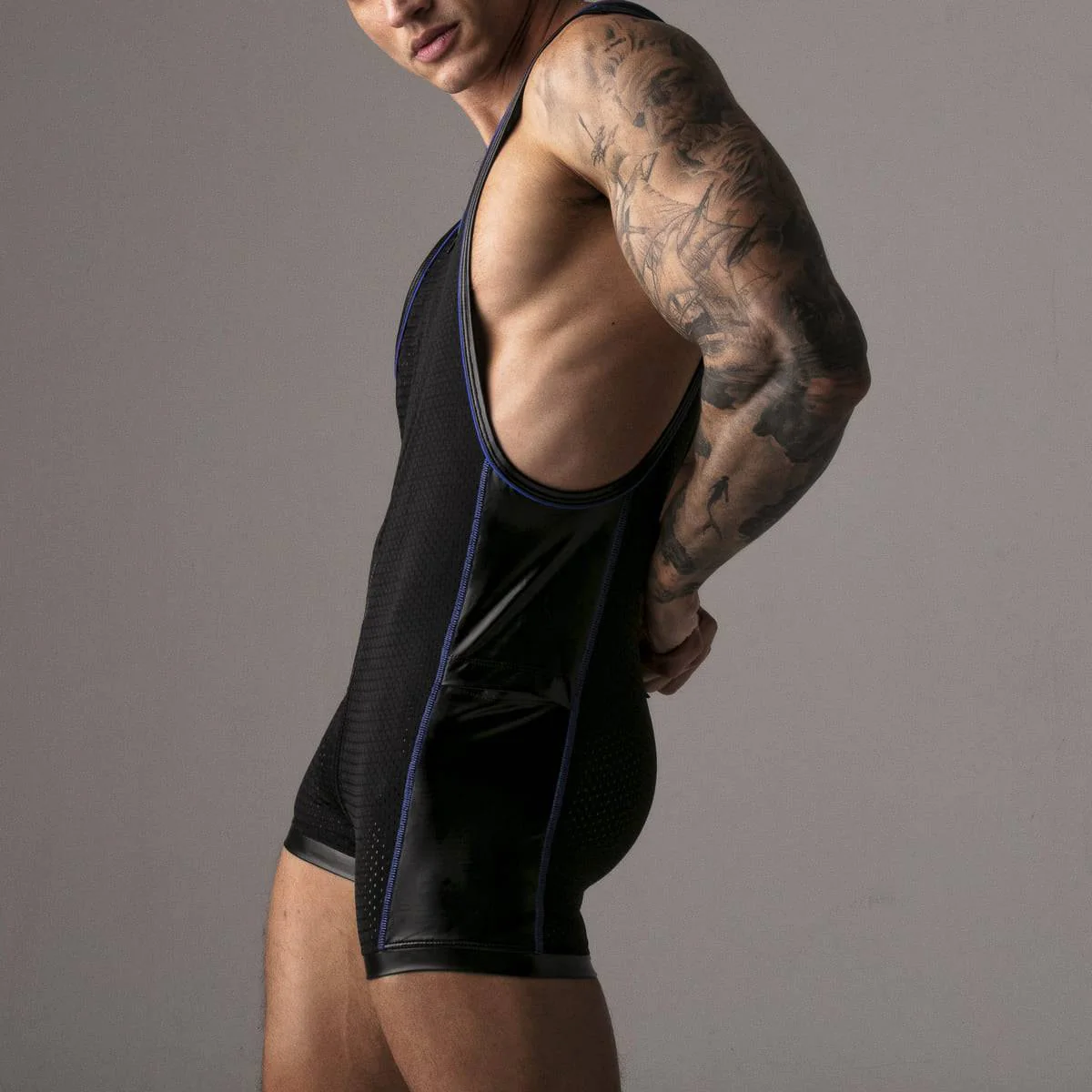 Locker Gear 3-Way Zipper Singlet - Image 3