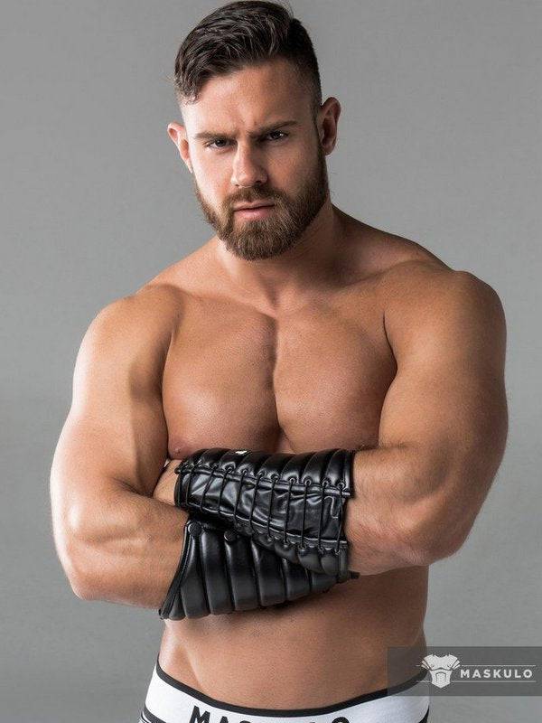 Maskulo Forearm Wallet - Image 5